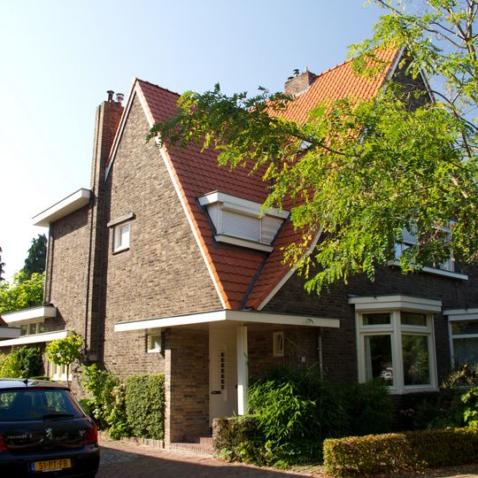 Prins de Lignestraat 21, Geleen