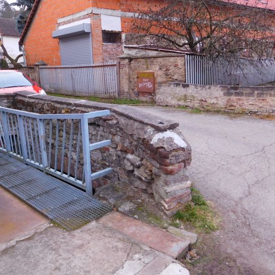 Most ulice Kazínské přes Vrutici