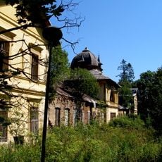 Vaňové kúpele s bazénom