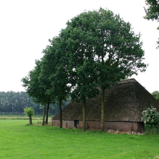 Schuur bij Domeinenstraat 20, Mill