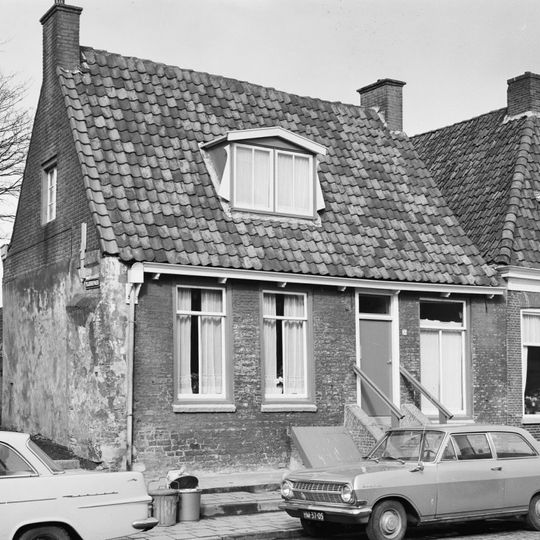 Buorren 70, Tzummarum