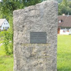 Pomník vybudování horské silnice v Hrabačově