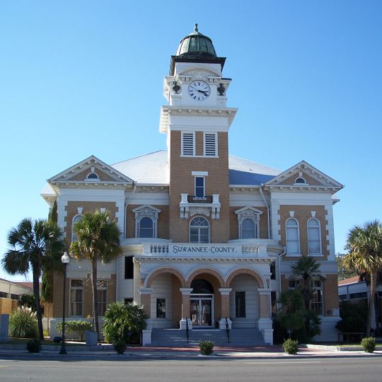 Suwannee County Courthouse