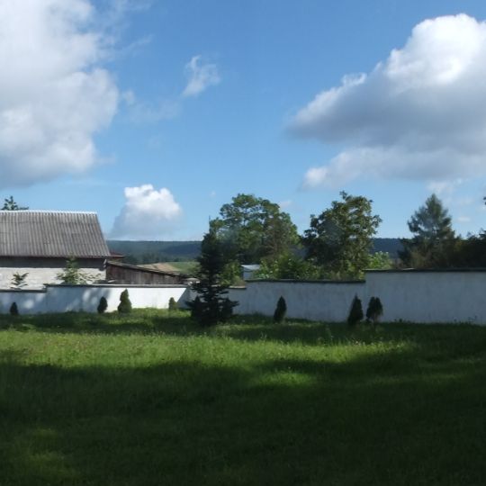 Cmentarz kościelny w Bielinach