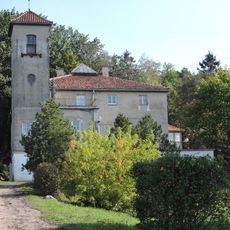 Zespół hotelu Zameczek nad Zatoką, ob. szkoła