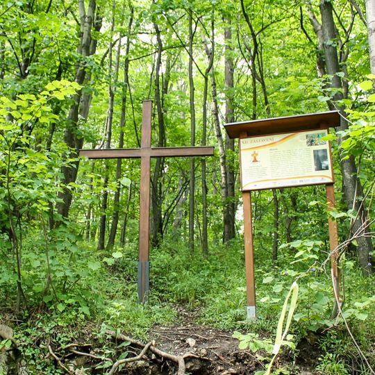 Kříž na křížové cestě u Štramberku - 12. zastavení