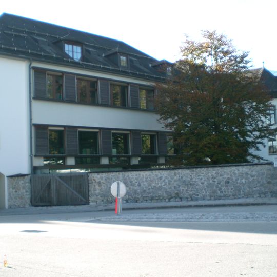 Schule, Turnsaaltrakt