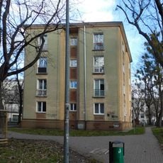 Blok przy alei „Solidarności” 101C