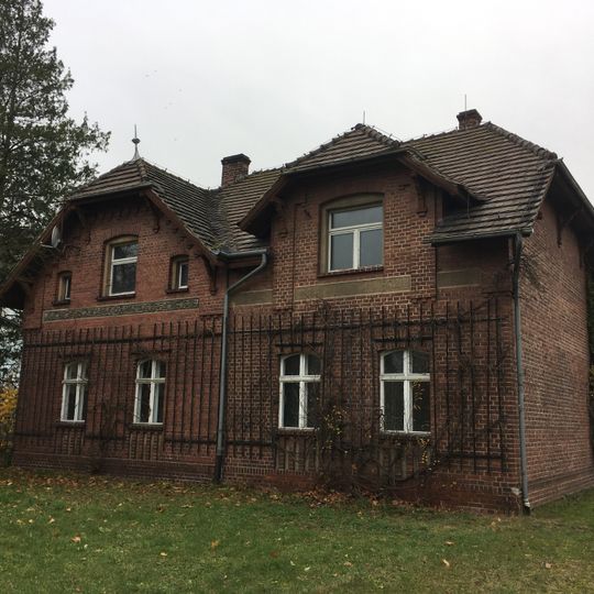 Wohnhaus mit angebauter früherer Gaswäsche Fabrikstraße 2a