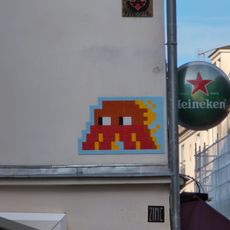 Barbanar poilu avec au milueu un coeur rouge avec le A noir