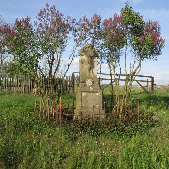 Kříž východně od Zhořce