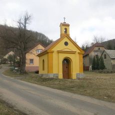 Kaple ve Lhotě u Medvědic