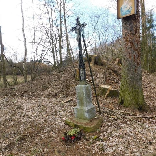 Kříž východně od Růžené u silnice do Čenkova