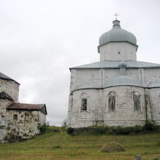 Onezhsky Krestny Monastery