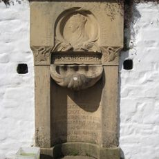 Memorial To Queen Victoria Adjacent To No 6