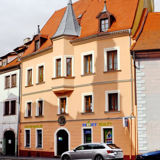 Růžový kopeček 12