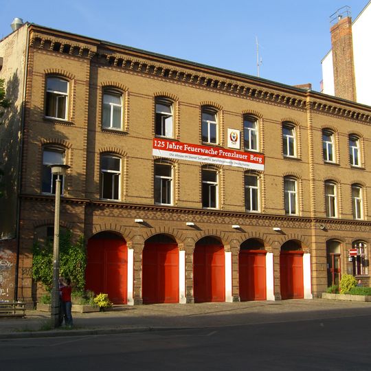 Feuerwache und Remise