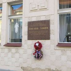 Pamětní deska Eduarda Šimona v Roudnici