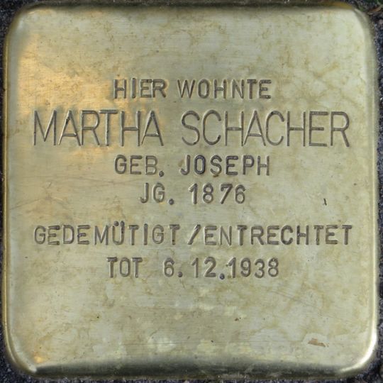 Stolperstein en memoria de Martha Schacher