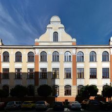 Gymnázium Jírovcova