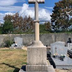 Cemetery cross of Arnans
