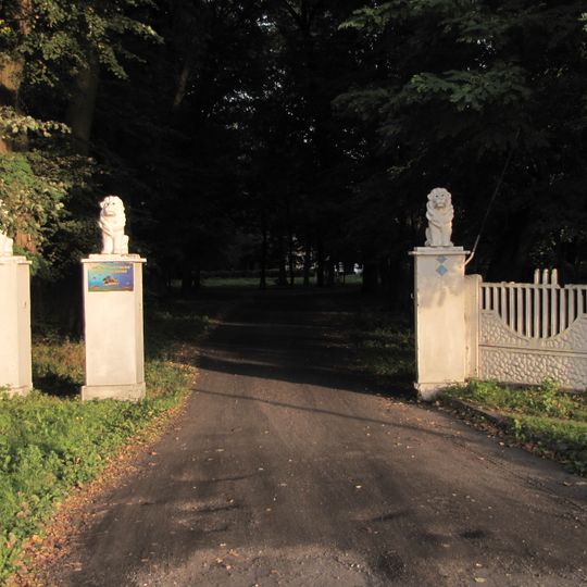 Zespół dworski, Kasztanowa 38 w Siemieniu