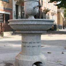 Drinking fountain