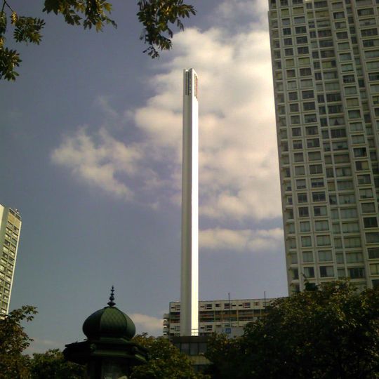 Cheminée du Front de Seine