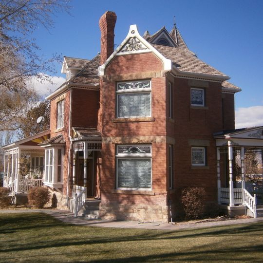 Lewis and Clara Anderson House