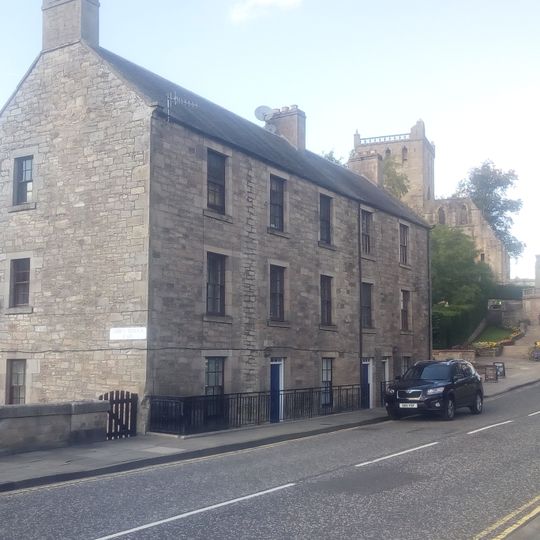 1 - 11 Abbey Bridge End