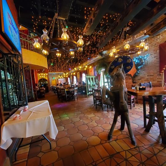 El Tiempo Cantina