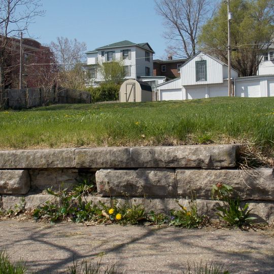 Warner Apartment Building