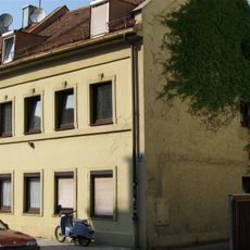 Zweigeschossiges Vorstadthaus