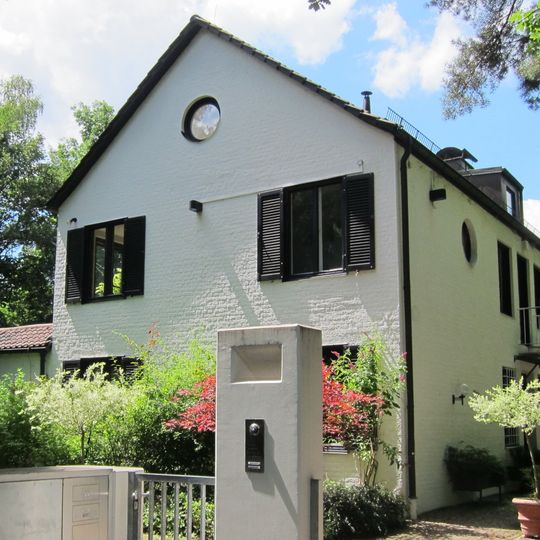 Wohnhaus, ehemals für Otto Falckenberg