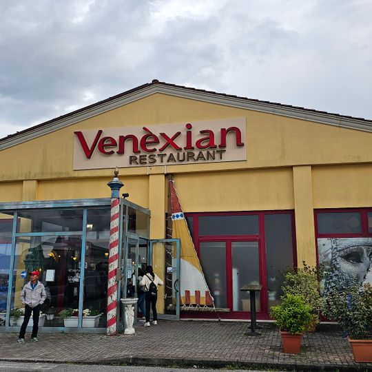 Venèxian