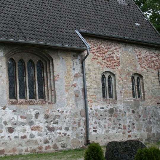 Kirche St. Marien mit Ausstattung