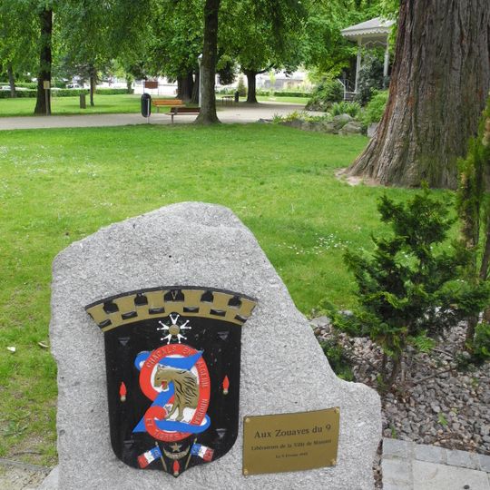 Monument au 9e Zouaves