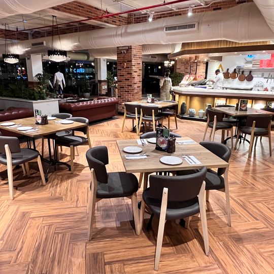 Piatto Restaurant
