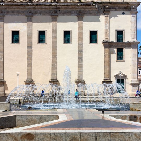 Fonte luminosa da Praça da Sé