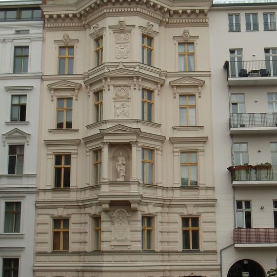 Mietshaus Saarbrücker Straße 15