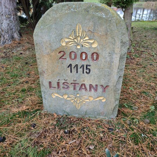 Památník založení obce Líšťany
