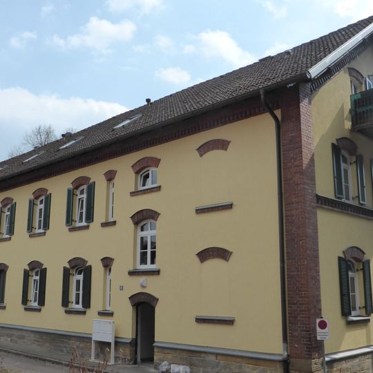 Zwei Arbeiterwohnhäuser der Bayerischen Hütten- und Salinenwerke