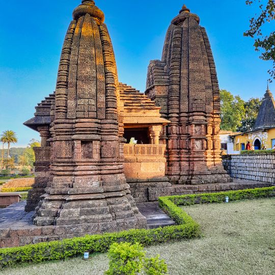 Keshav Narayan temple, Amarkantak