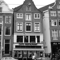 Nieuwezijds Voorburgwal 105, Amsterdam