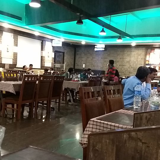 Hotel Kadamba Veg