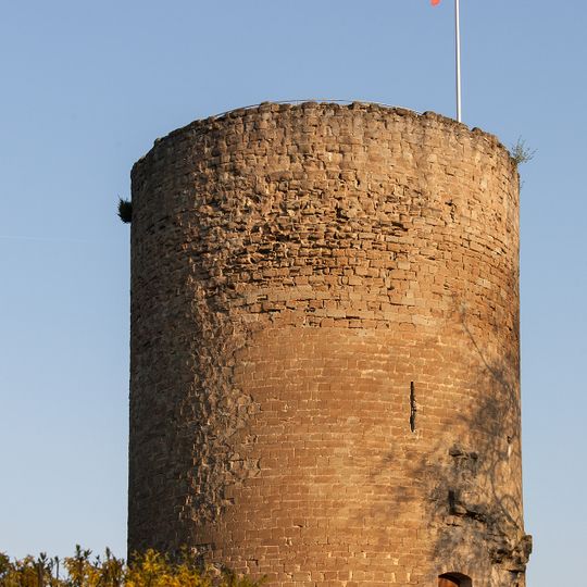 Tower and remains of the city wall, Hermance