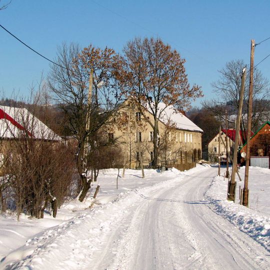 Niedamirów