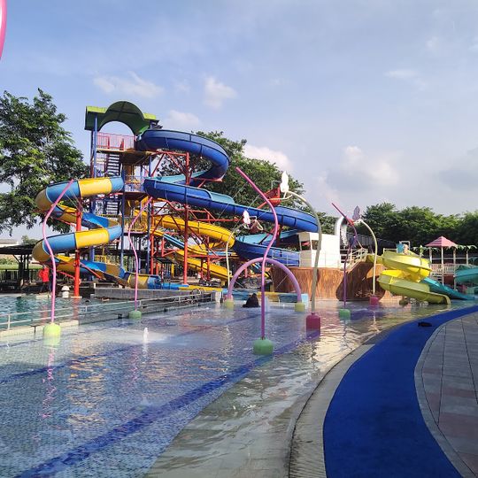 Grand Splash Waterpark