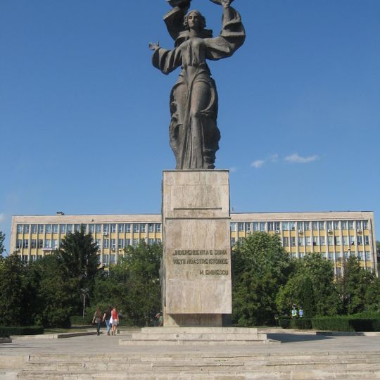 Independence Monument, Iași