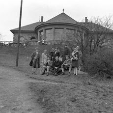 Tourist house, Hármashatár-hegy